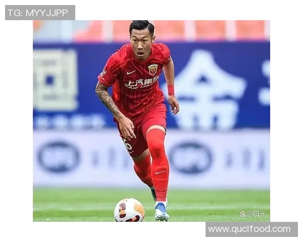 顶级球员引领赛季风潮各大俱乐部竞争愈加激烈冠军之路充满挑战与希望